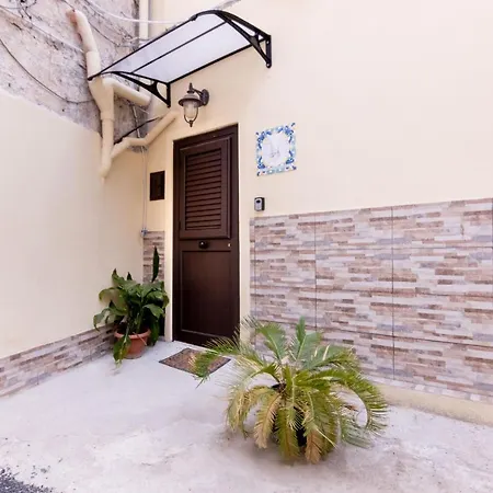 Al Vicoletto Little House Apartment *